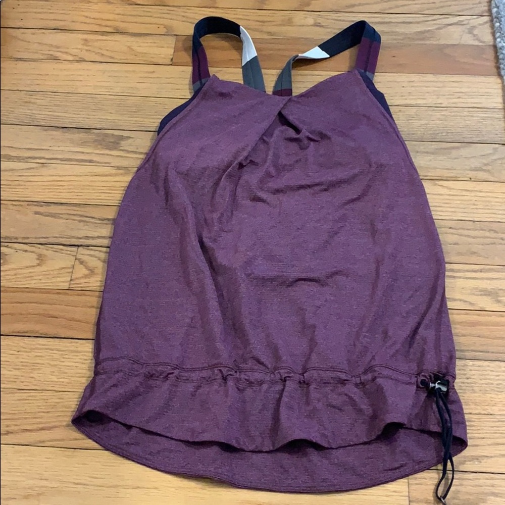 Like new!  Lululemon tank with built in bra